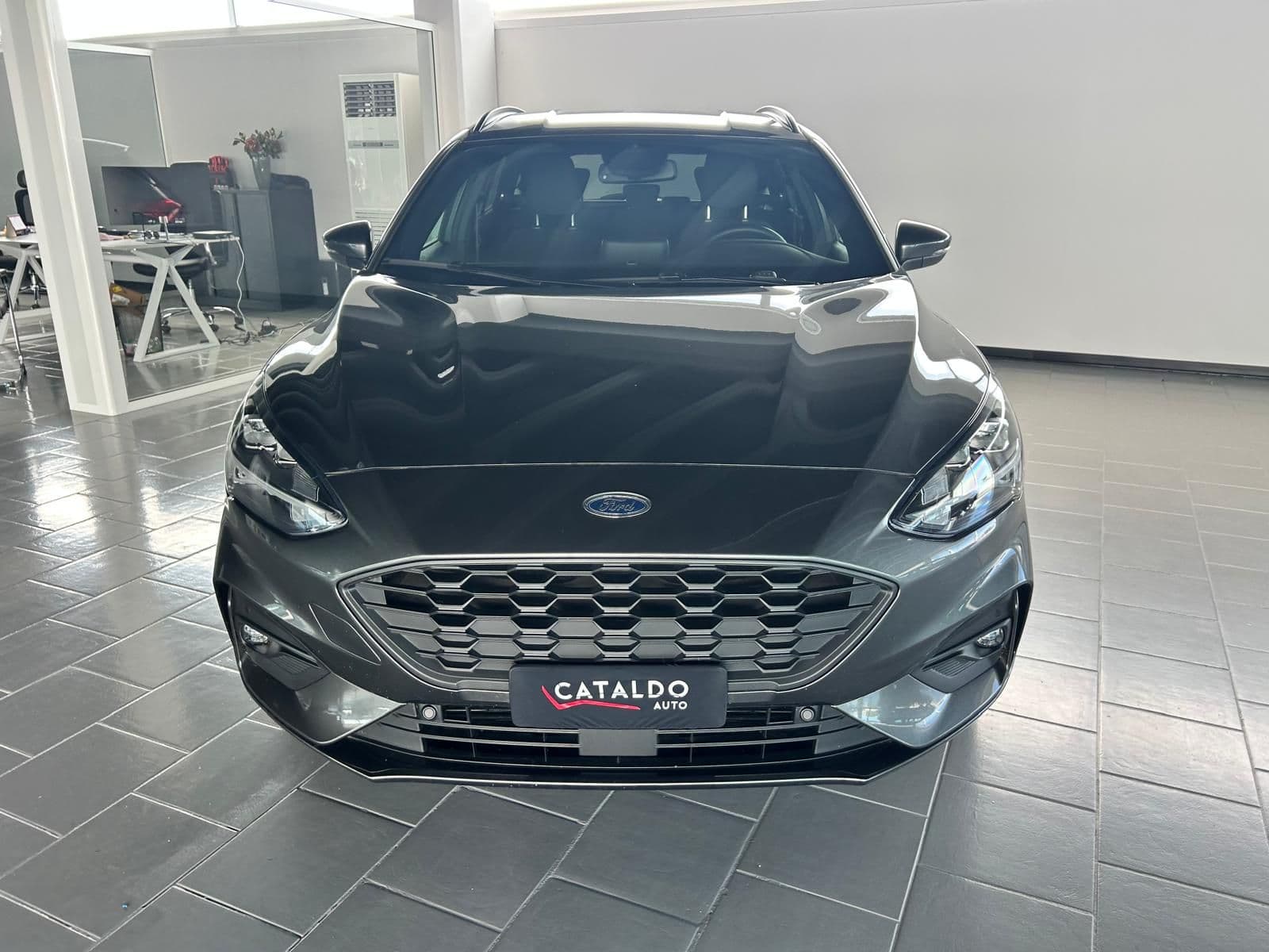 Ford Focus V 2018 SW 1.5 ecoblue ST-Line  - Miniatura 7