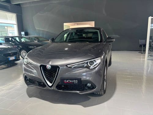 Alfa Romeo Stelvio 2017 2.2 t Executive Q4 210cv auto my19 - 2018