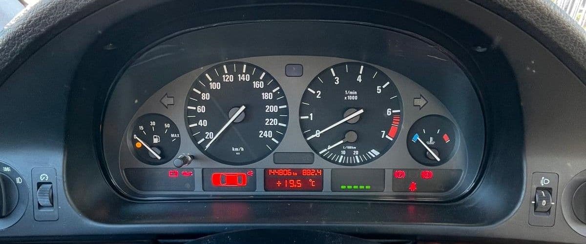 BMW 520 Serie 5 E39 Berlina 520i - Image 10
