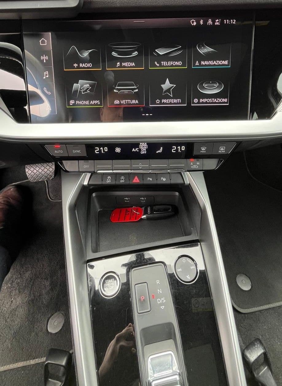 Audi A3 2020 Sedan 35 2.0 tdi S line edition s-tronic - Image 10