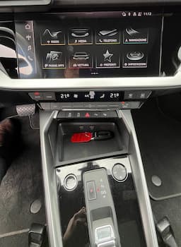 Audi A3 2020 Sedan 35 2.0 tdi S line edition s-tronic - Thumbnail 10