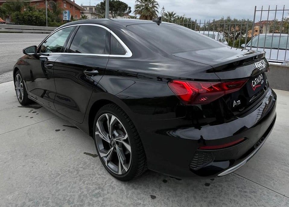 Audi A3 2020 Sedan 35 2.0 tdi S line edition s-tronic - Image 2