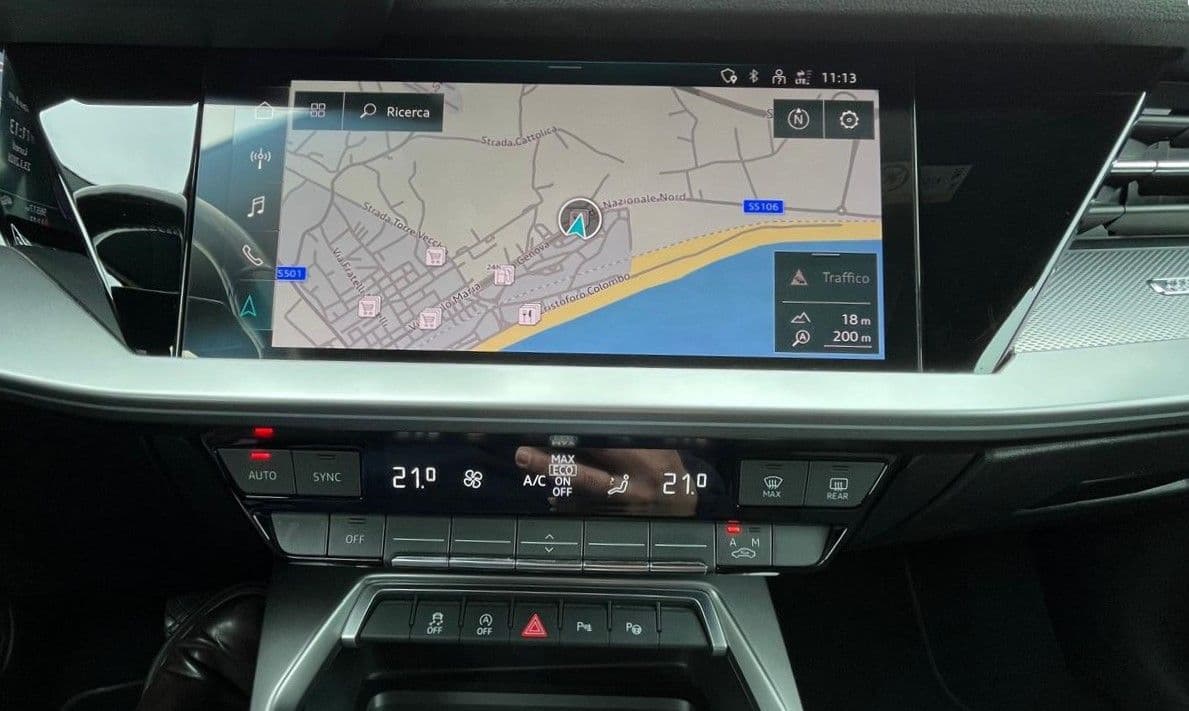 Audi A3 2020 Sedan 35 2.0 tdi S line edition s-tronic - Image 11