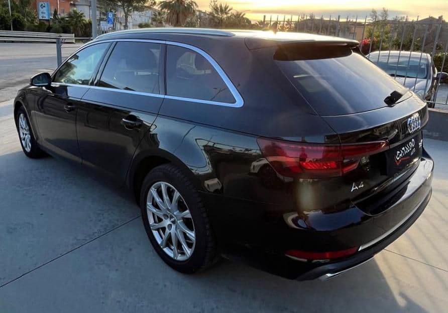 Audi A4 Avant 40 2.0 g-tron Business Sport 170cv s-tronic - Image 2