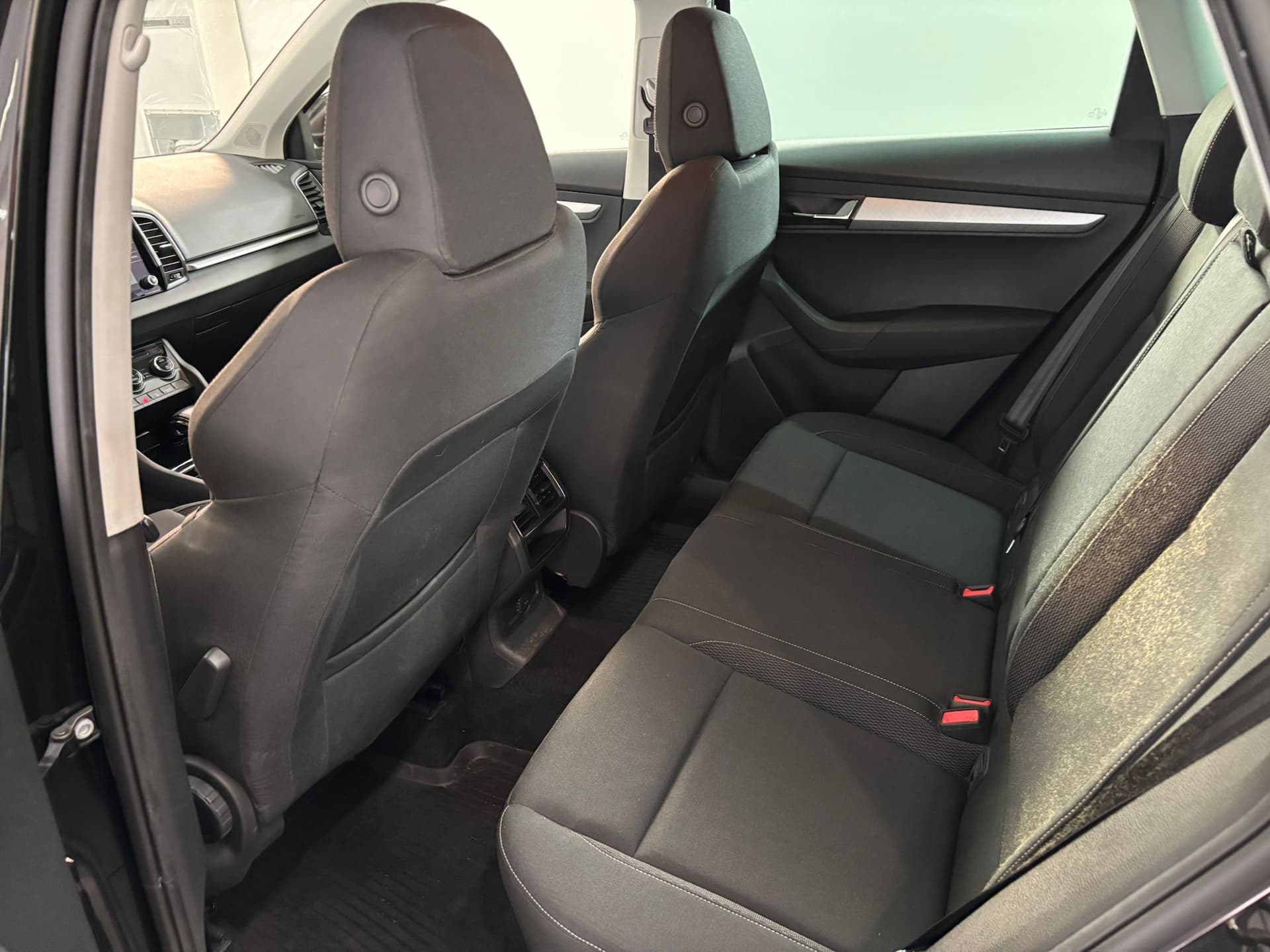 Skoda Karoq 2.0 tdi evo Executive 115cv dsg - Image 19