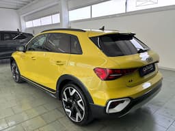 Audi A3 allstreet 35 TFSI S tronic Identity Contrast - Thumbnail 3
