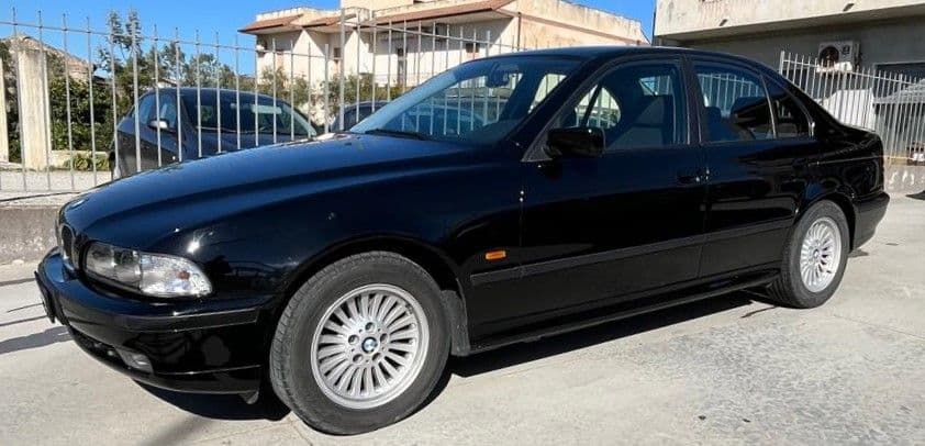 BMW 520 Serie 5 E39 Berlina 520i - Image 1