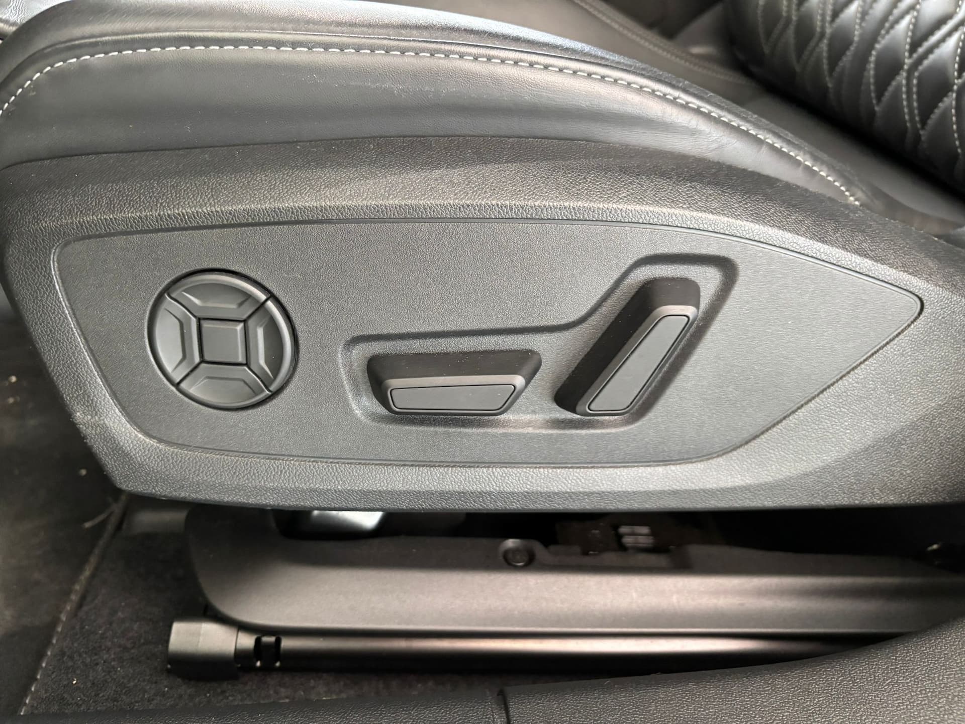 Audi A3 allstreet 35 TFSI S tronic Identity Contrast - Image 21
