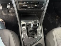 Volkswagen Tiguan II 2021 2.0 tdi Life 122cv - Thumbnail 15