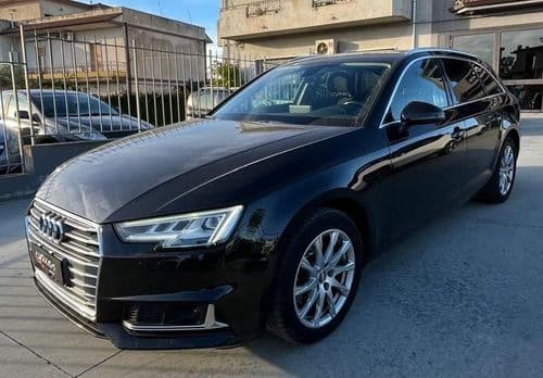 Audi A4 Avant 40 2.0 g-tron Business Sport 170cv s-tronic - 2019
